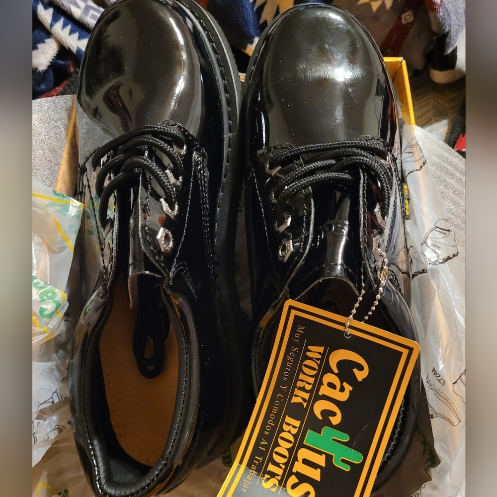 BNIB MEN'S CACTUS FOOTWEAR WORK BOOT